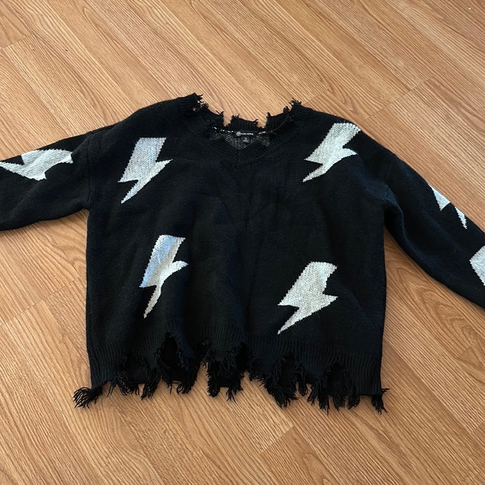 Versona Sweater - Size S - never worn
